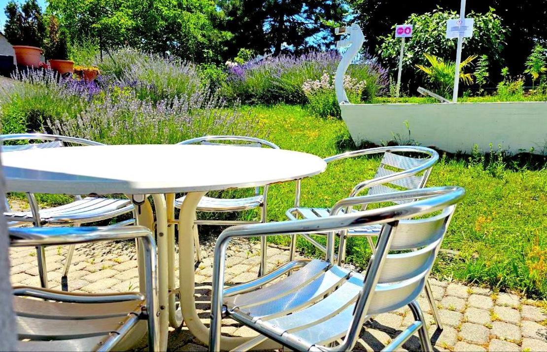 Dreamly Suites Oslip Εξωτερικό φωτογραφία